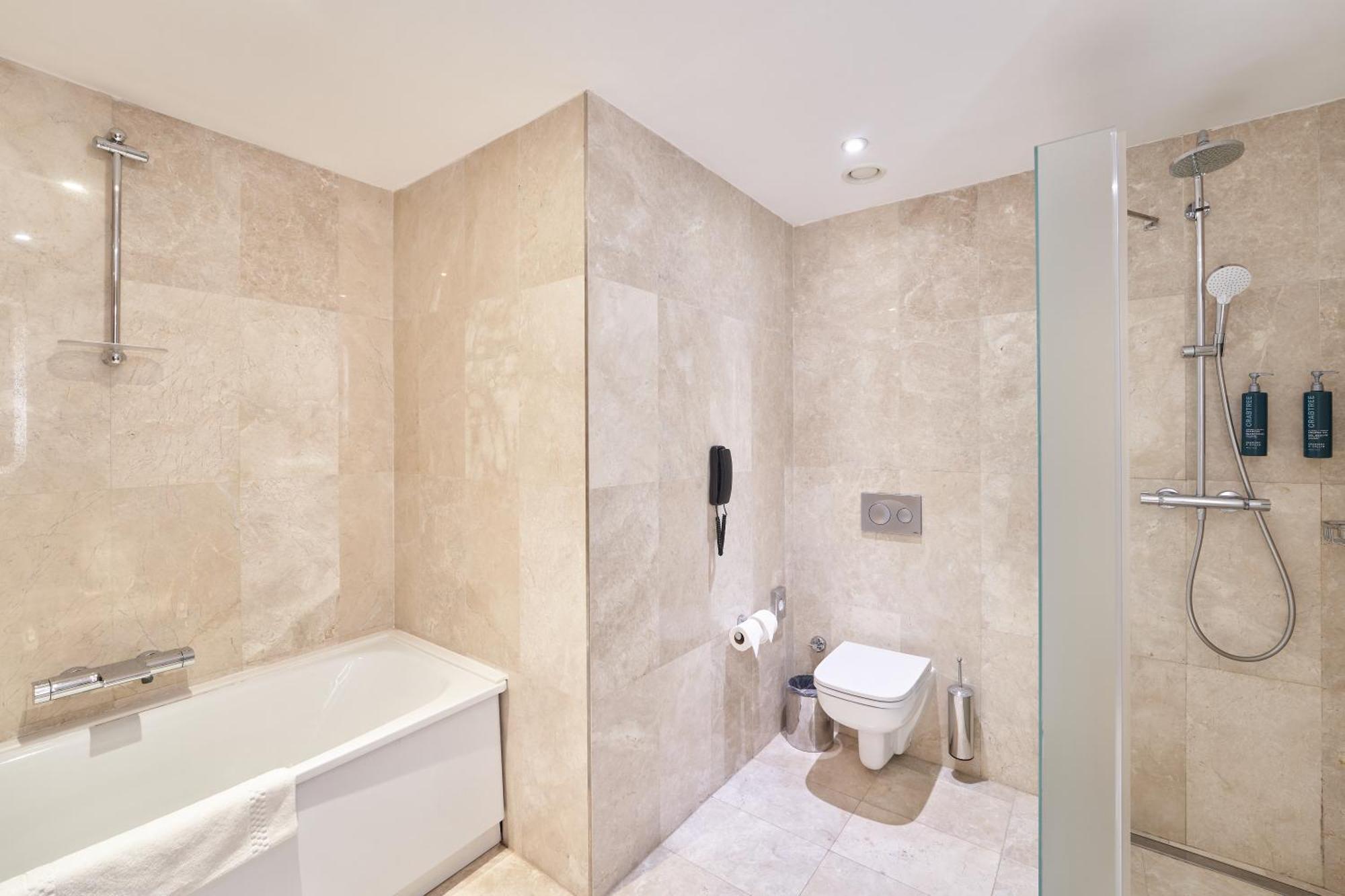 Doubletree By Hilton - Tuzla Otel